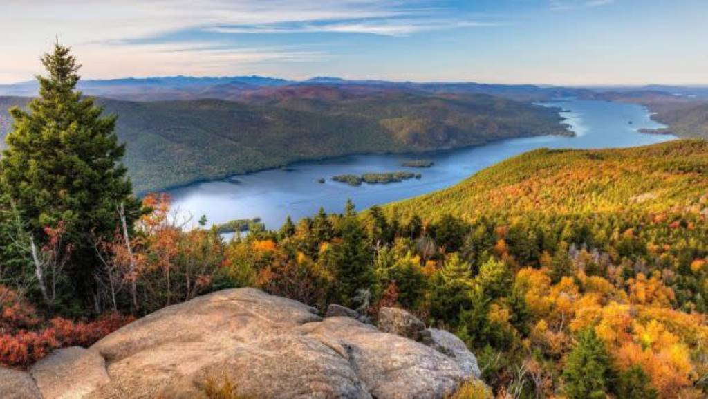 Hidden Hiking Trails Near NYC Accessible by Public Transport