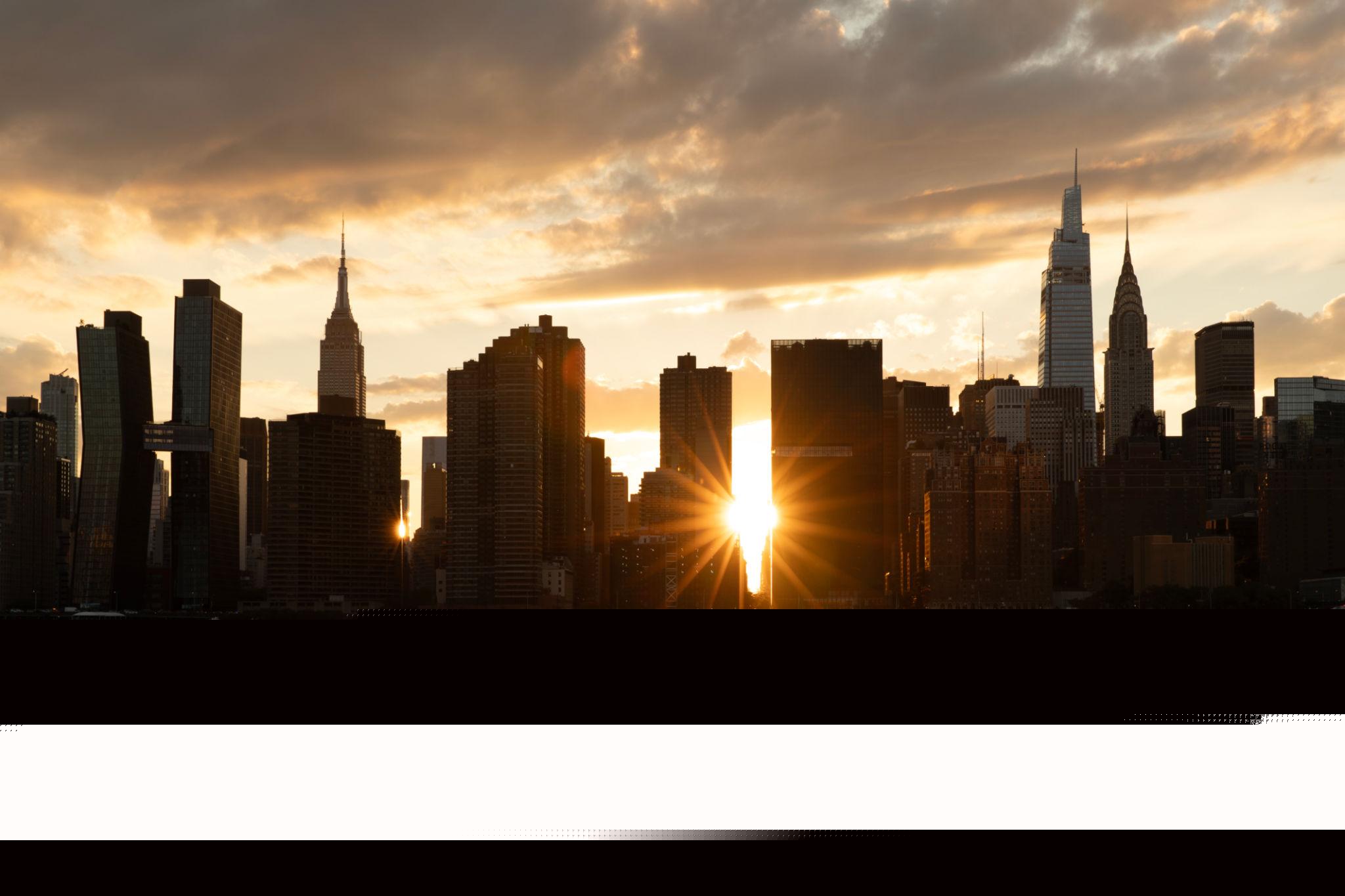 How to experience major photography events in NYC this June 2026. Discover elite gallery openings, street photo walks, and tech expos across the city’s boroughs.