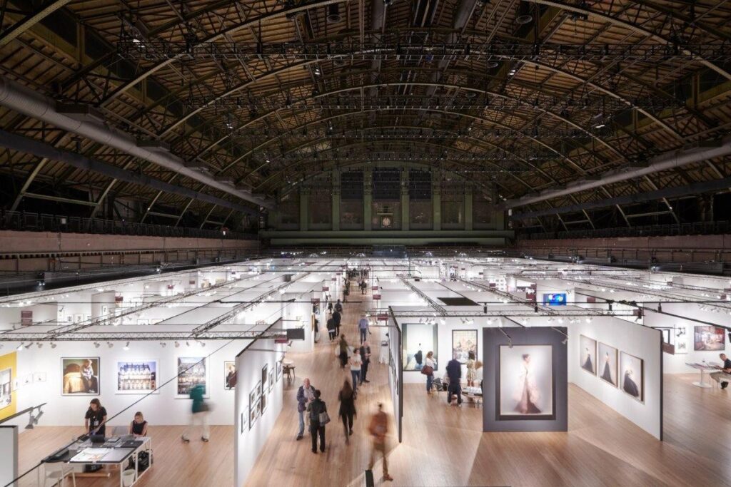 Venue: Park Avenue Armory Dates: April 22–26, 2026 Association of International Photography Art Dealers (AIPAD)